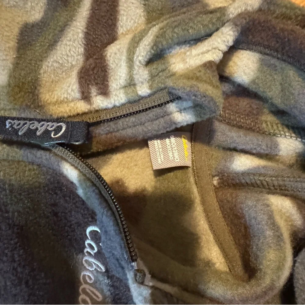 Cabela's Olive and Brown Camouflage Fleece Hooded Vest